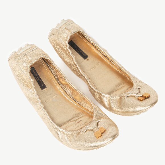 Louis Vuitton Lemon Metallic Gold Pebbled Leather Bow Scrunch Flats - Picture 1 of 11